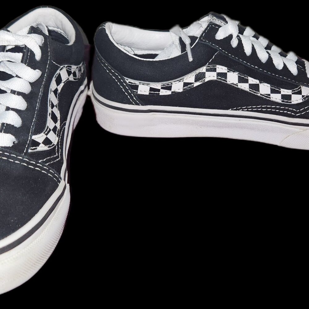 Vans X Embroidered Cherry Butterfly Old Skool - Picture 3 of 9